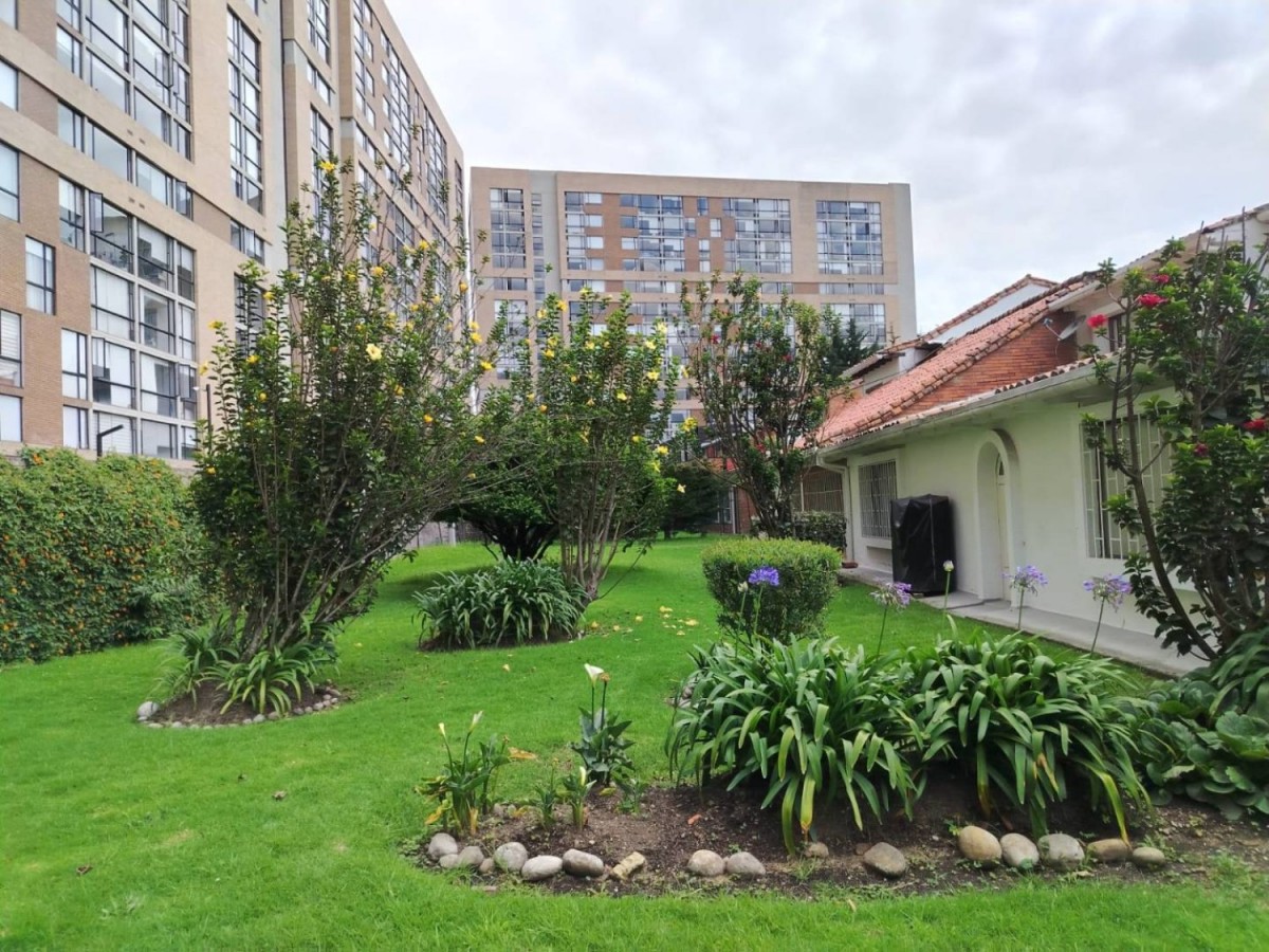 Casa en venta en Niza, Bogotá · foto 11 de 11