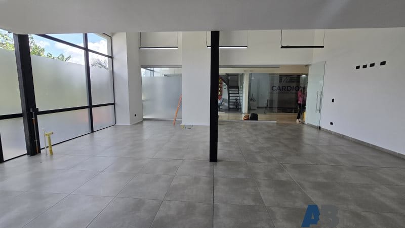 Local en venta en El Faro, Rionegro, 98 m² · foto 6 de 17