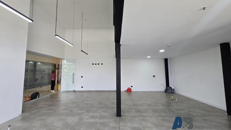 Local en venta en El Faro, Rionegro, 98 m² · foto 9 de 17