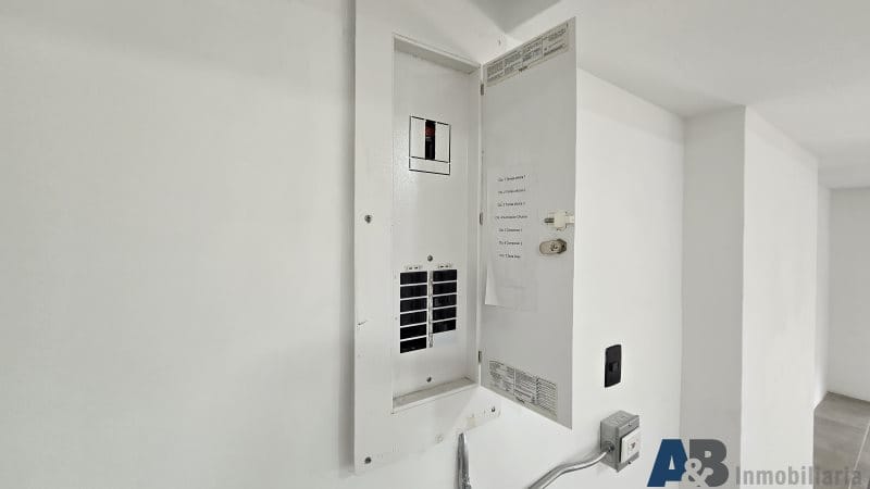 Local en venta en El Faro, Rionegro, 98 m² · foto 15 de 17