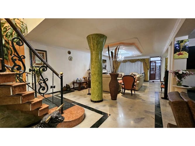 Casa en venta en Modelia, Bogotá · foto 7 de 24