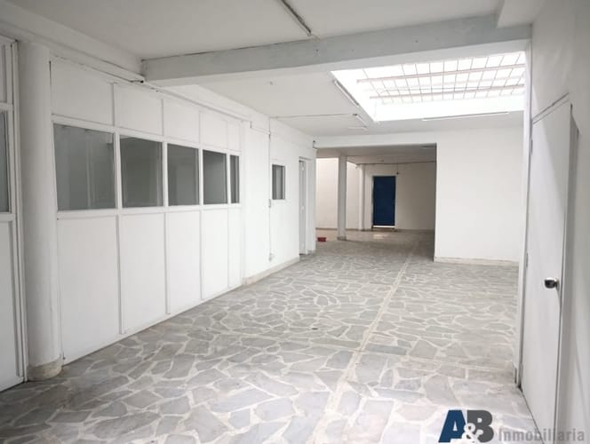 Bodega en venta en Villa Paula, Itagüí, 1370 m² · foto 14 de 21