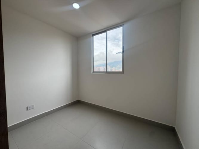 Apartamento de 2 alcobas en venta en Machado, Copacabana, 63 m² · foto 7 de 17