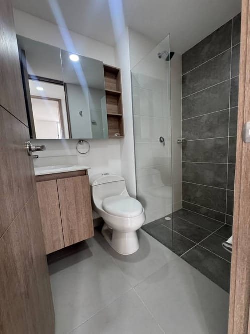 Apartamento de 2 alcobas en venta en Machado, Copacabana, 63 m² · foto 9 de 17
