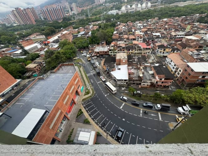 Apartamento de 2 alcobas en venta en Machado, Copacabana, 63 m² · foto 15 de 17