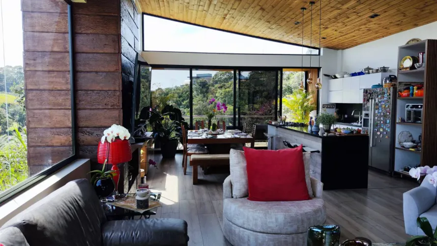 Casa de 4 alcobas en venta en Centro, Rionegro · foto 4 de 20