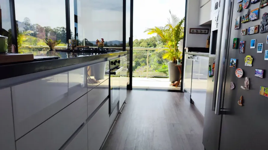 Casa de 4 alcobas en venta en Centro, Rionegro · foto 6 de 20