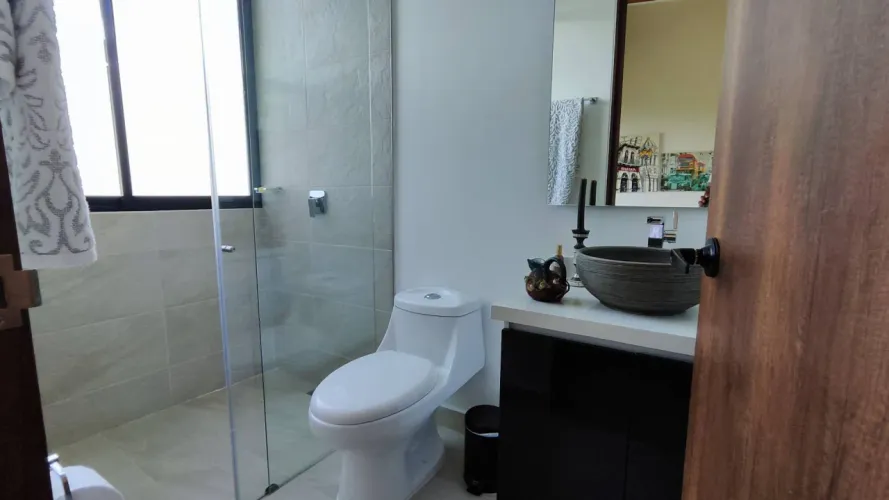 Casa de 4 alcobas en venta en Centro, Rionegro · foto 12 de 20