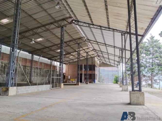 Bodega en venta en Pueblo Viejo, La Estrella, 1446 m² · foto 6 de 24