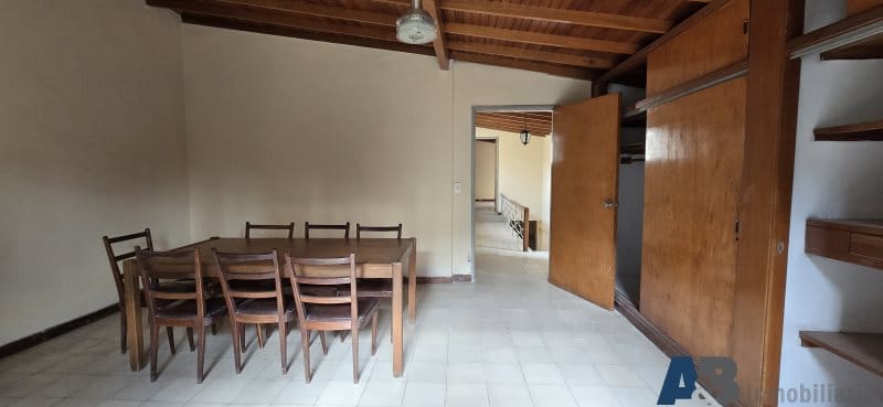 Casa de 10 alcobas en venta en Señorial, Envigado, 1650 m² · foto 11 de 21