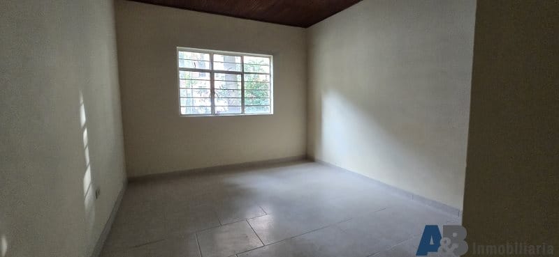 Casa de 10 alcobas en venta en Señorial, Envigado, 1650 m² · foto 18 de 21