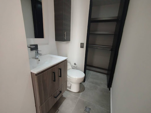 Apartamento en arriendo en Patio Bonito, Medellín · foto 19 de 24