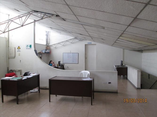 Bodega en venta en Colombia, Medellín, 1450 m² · foto 10 de 12