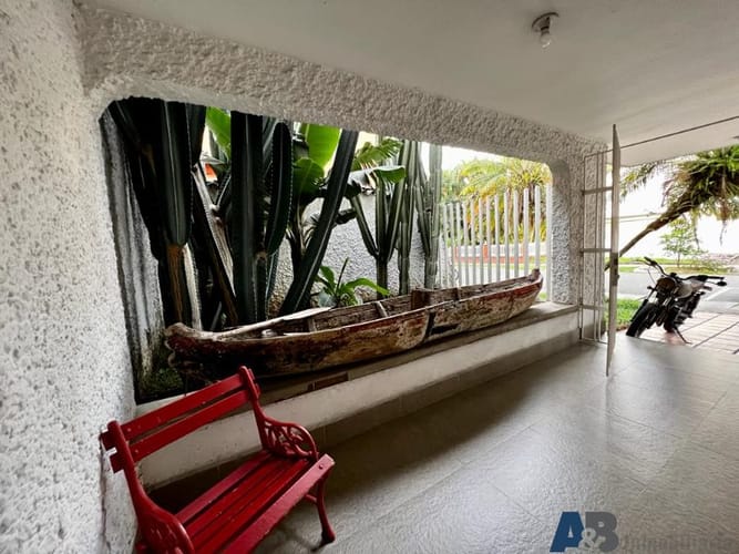 Casa de 5 alcobas en arriendo en La Aguacatala, Medellín, 500 m² · foto 7 de 15