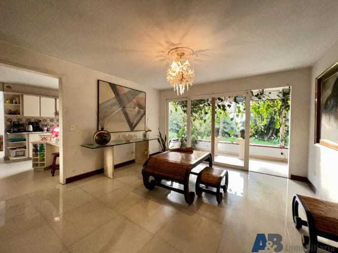 Casa de 5 alcobas en venta en La Aguacatala, Medellín, 500 m² · foto 4 de 15