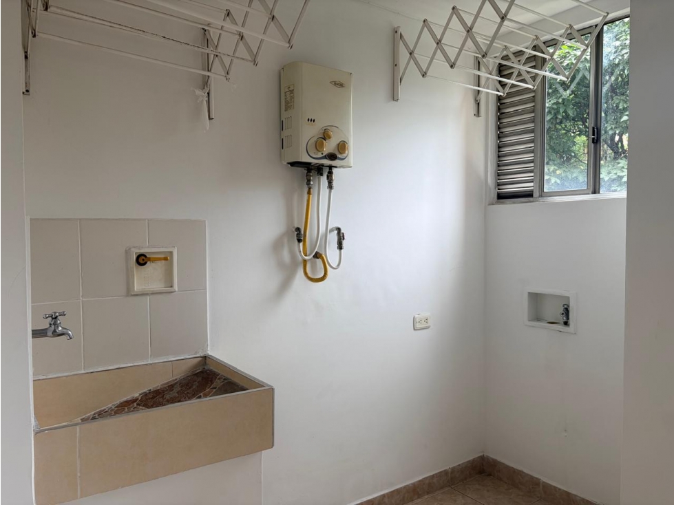 Apartamento en venta en Alto De Las Flores, Sabaneta · foto 11 de 11