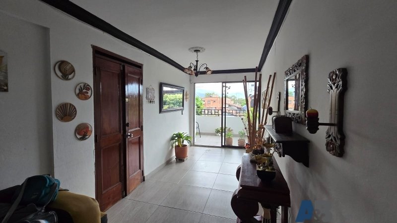 Apartamento en venta en Los Naranjos, Envigado · foto 3 de 21