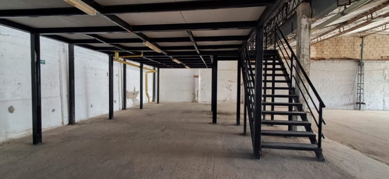 Bodega en arriendo en Las Estrellas, Barranquilla, 1350 m² · foto 3 de 17