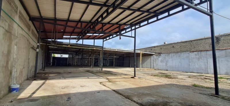 Bodega en arriendo en Las Estrellas, Barranquilla, 1350 m² · foto 10 de 17