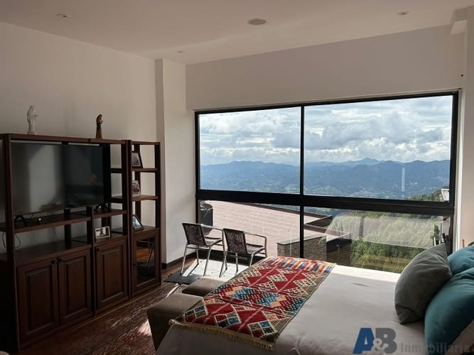 Apartamento de 2 alcobas en venta en Los Salados, El Retiro, 130 m² · foto 5 de 19