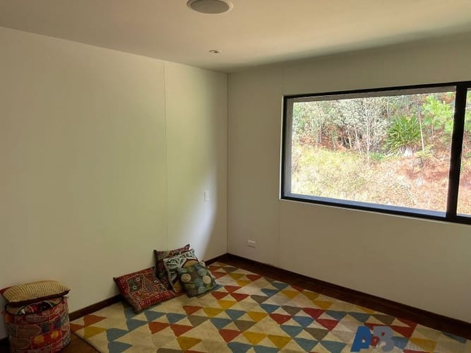 Apartamento de 2 alcobas en venta en Los Salados, El Retiro, 130 m² · foto 6 de 19