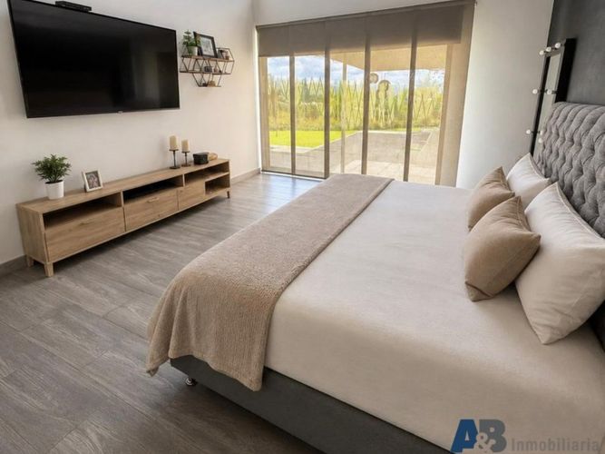 Casa de 3 alcobas en venta en El Cerro, El Carmen de Viboral · foto 4 de 15