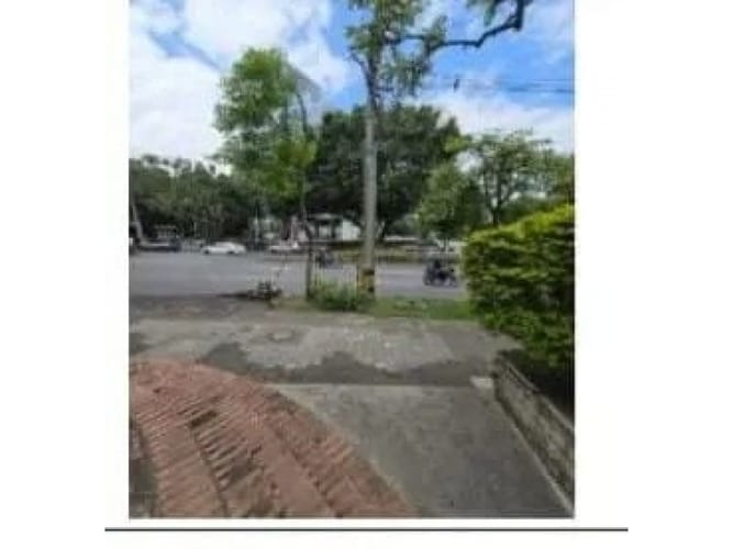 Local en venta en El Poblado, Medellín, 278 m² · foto 5 de 9