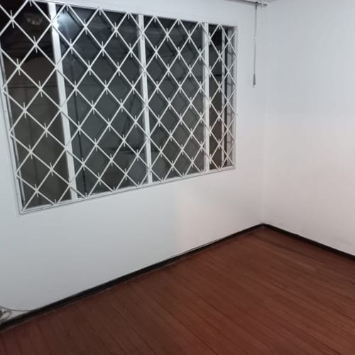 Casa de 7 alcobas en venta en Ciudad Jardin Norte, Bogotá, 263 m² · foto 19 de 23