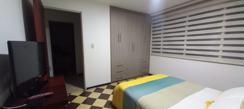 Casa de 7 alcobas en venta en Ciudad Jardin Norte, Bogotá, 263 m² · foto 22 de 23