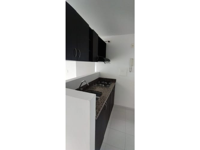 Apartamento de 3 alcobas en venta en C. Torres De Monterredondo, Bucaramanga, 62 m² · foto 2 de 23