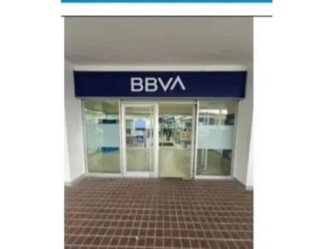 Local en venta en Patio Bonito, Medellín, 209 m² · foto 3 de 11