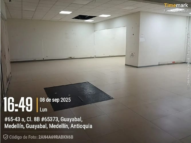 Local en venta en Patio Bonito, Medellín, 209 m² · foto 6 de 11