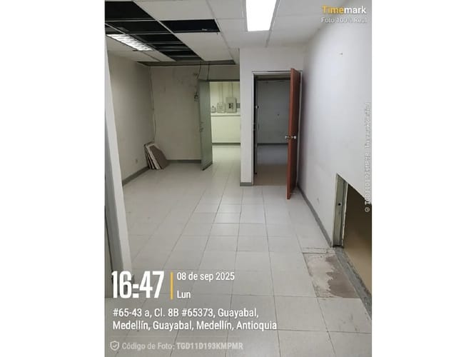 Local en venta en Patio Bonito, Medellín, 209 m² · foto 7 de 11