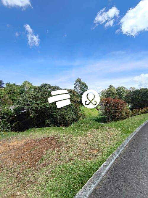 Lote en venta en El Salado, El Carmen de Viboral, 2550 m² · foto 2 de 16