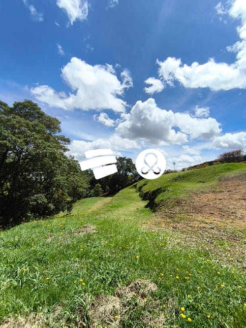 Lote en venta en El Salado, El Carmen de Viboral, 2550 m² · foto 4 de 16