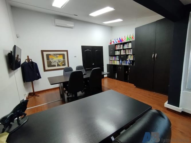 Casa de 7 alcobas en venta en Las Lomas, Medellín, 420 m² · foto 10 de 23