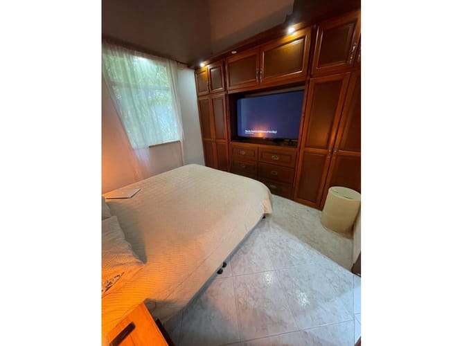 Apartamento de 3 alcobas en venta en Maria Auxiliadora, Envigado, 62 m² · foto 6 de 19