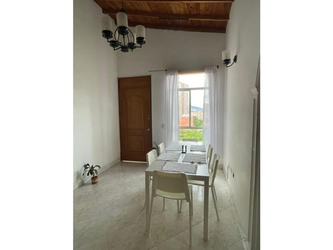 Apartamento de 3 alcobas en venta en Maria Auxiliadora, Envigado, 62 m² · foto 7 de 19