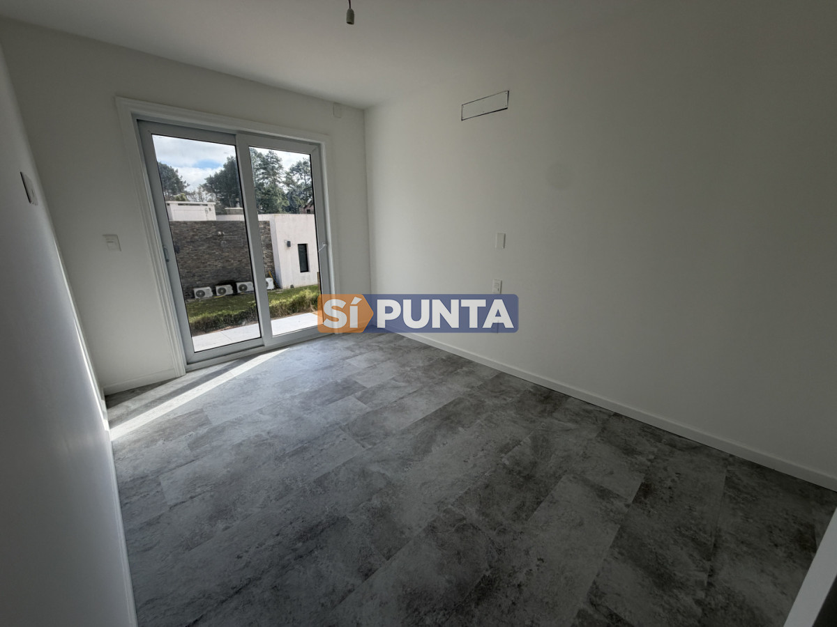 Alquiler anual , a estrenar 3 dormitorios , 2 baños · Foto 6