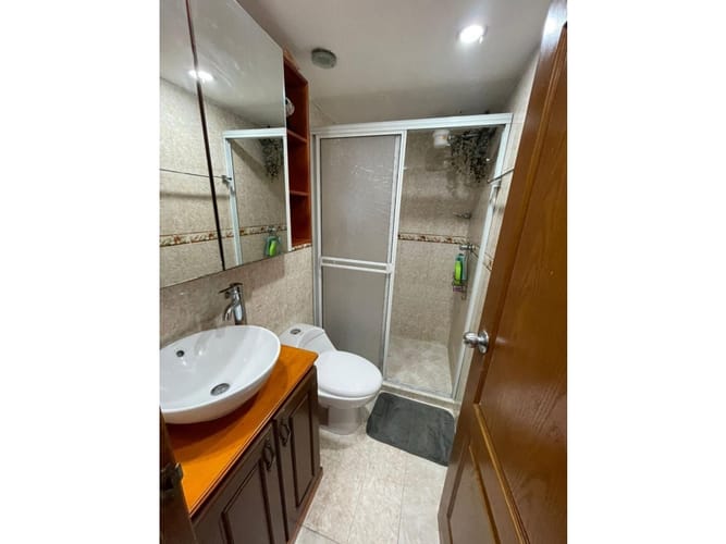 Apartamento de 3 alcobas en venta en Maria Auxiliadora, Envigado, 62 m² · foto 13 de 19