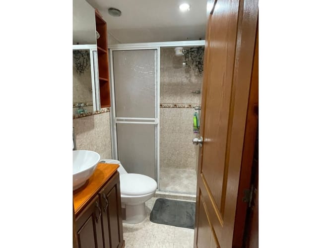Apartamento de 3 alcobas en venta en Maria Auxiliadora, Envigado, 62 m² · foto 15 de 19