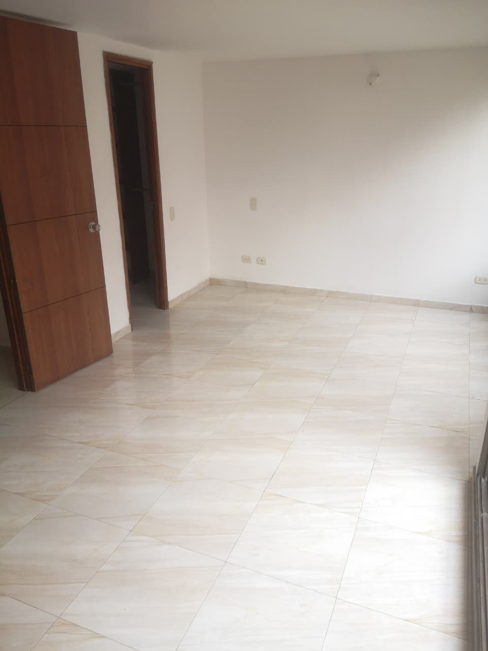 Casa en venta en Los Rosales, Manizales · foto 7 de 13