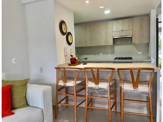Casa de 4 alcobas en venta en Alfaguara, Jamundí, 230 m² · foto 3 de 12