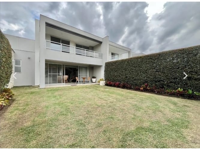 Casa de 4 alcobas en venta en Alfaguara, Jamundí, 230 m² · foto 5 de 12