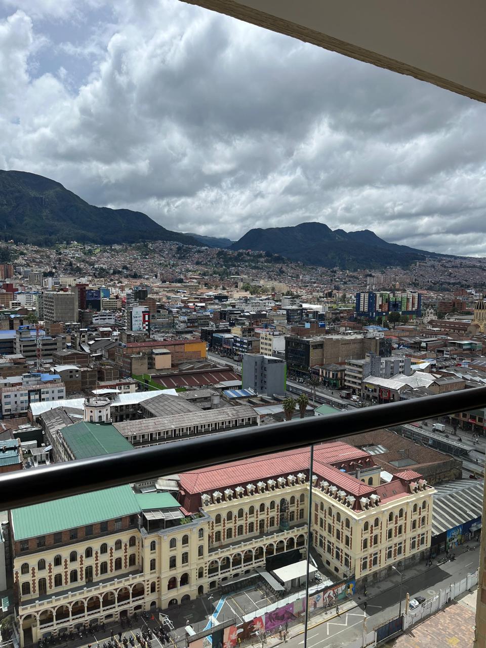 Apartamento en venta en San Victorino, Bogotá · foto 8 de 13