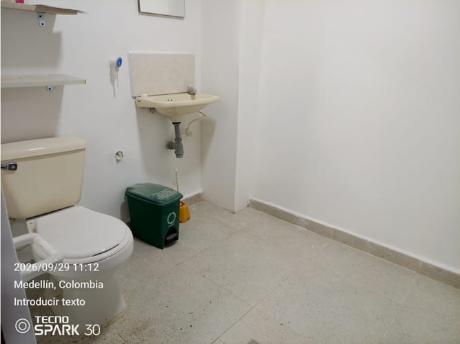 Local en arriendo en Prado, Medellín, 60 m² · foto 9 de 17