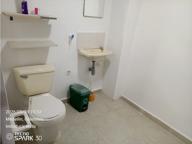 Local en arriendo en Prado, Medellín, 60 m² · foto 10 de 17