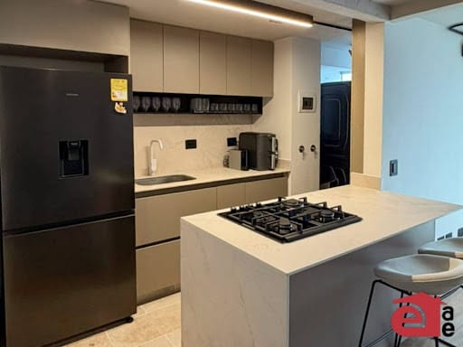 Apartamento de 2 alcobas en venta en El Porvenir, Rionegro, 56 m² · foto 2 de 15
