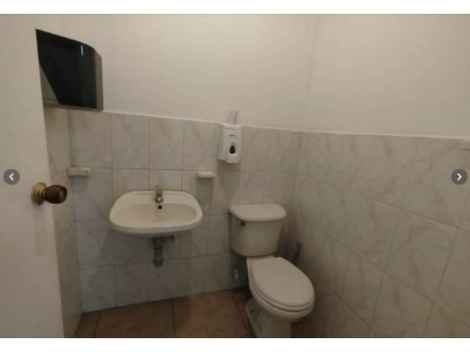 Bodega en arriendo en Perpetuo Socorro, Medellín, 350 m² · foto 12 de 14
