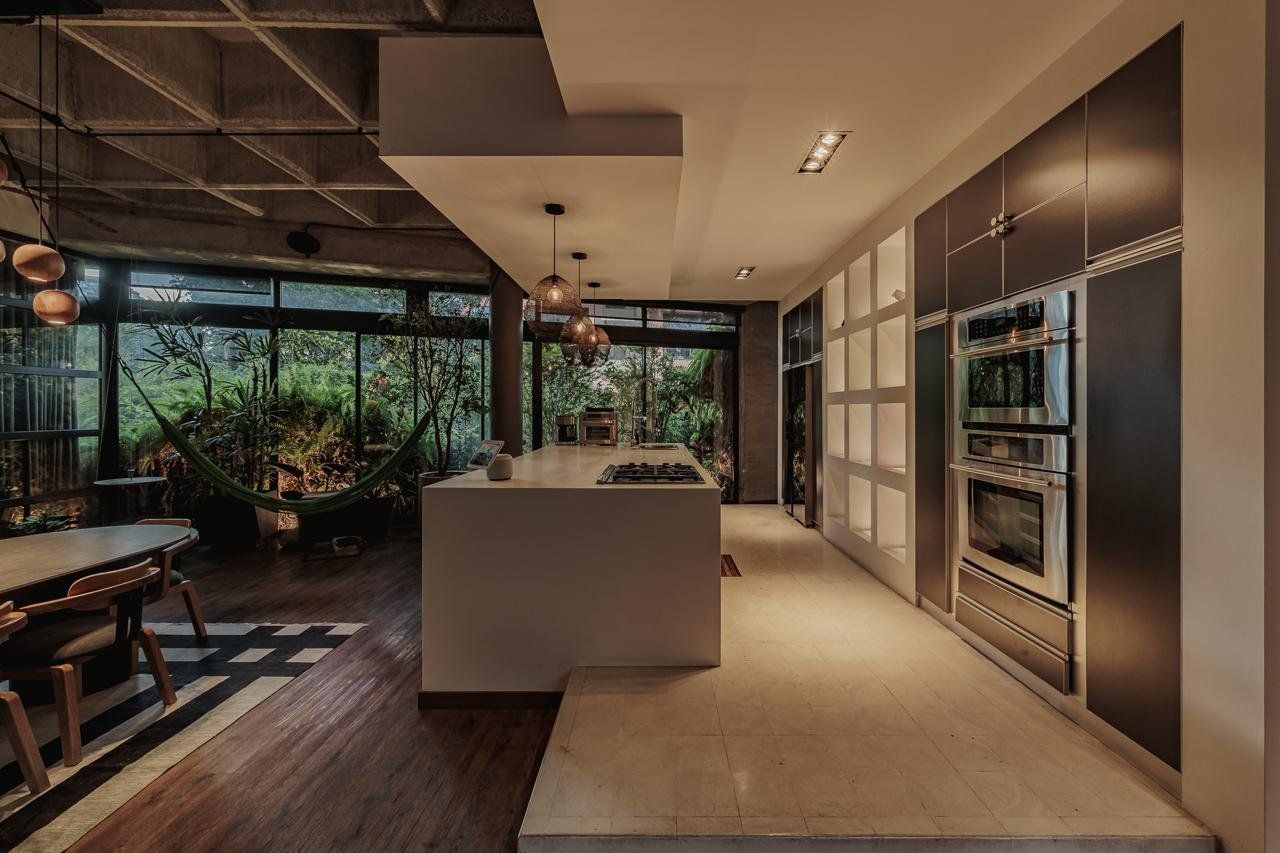 Apartamento en venta en El Poblado, Medellín · foto 8 de 19